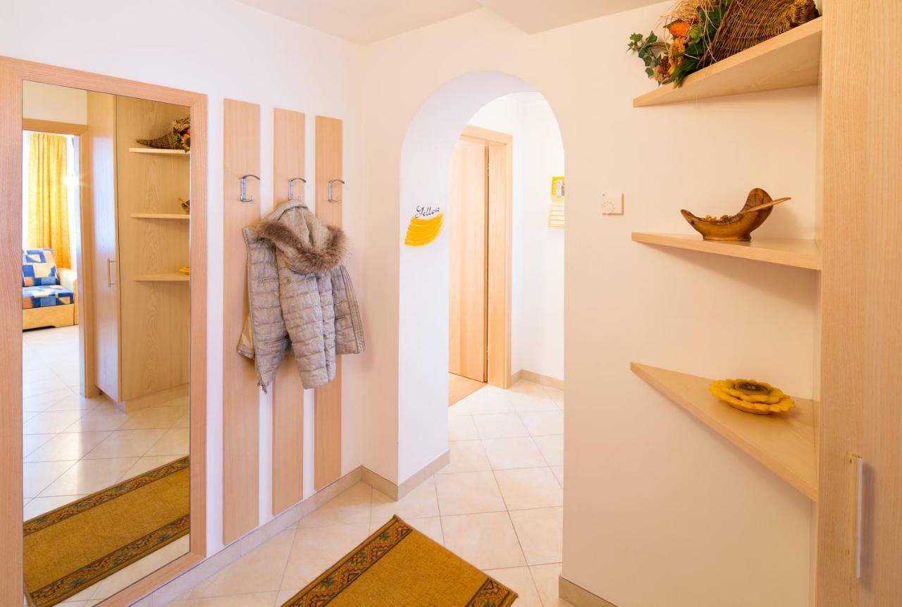 Haus Angelika Apartamento Nova Levante Exterior foto
