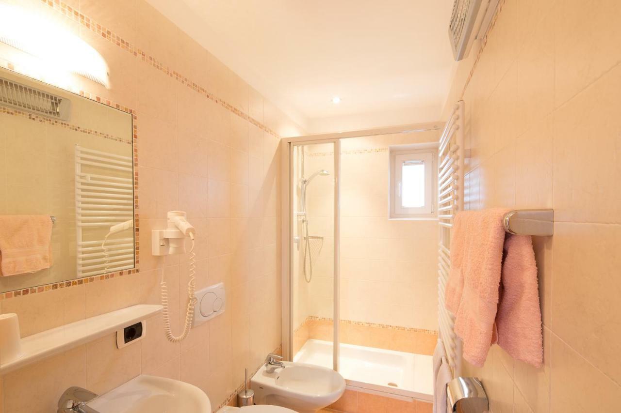 Haus Angelika Apartamento Nova Levante Exterior foto